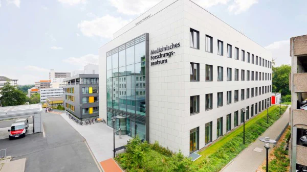 Neden Universität Duisburg-Essen (UDE)? görsel 2 - Almanya eğitim danışmanlığı